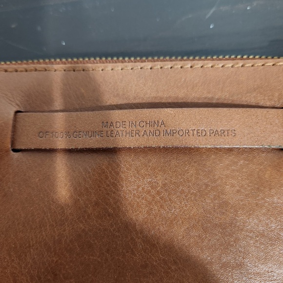 Madewell The Simple Pouch Belt Bag in English Saddle - Picture 9 of 13